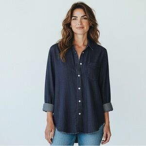 Frank & Eileen EILEEN Relaxed Button-Up Shirt
Size Small